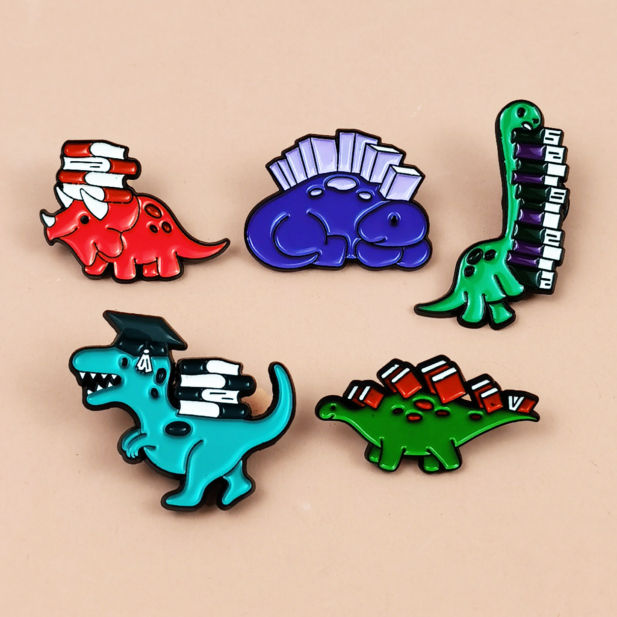 Insignia de broche de aceite de gota de aleación de dibujos animados, joyería europea y americana transfronteriza, lindo dinosaurio, aprendizaje, accesorios de libro, broche en stock