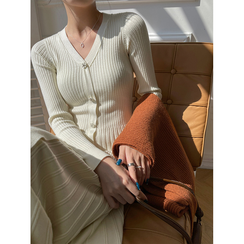 [Peach Peach] Choi Choi so-young same fashion knitted dress women's knee-length age-reducing temperament thin sweater dress