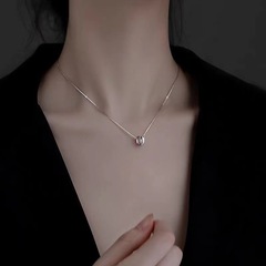S925純銀回転玉小蛮腰ネックレス女性軽豪華小衆気質セーターチェーンペンダント高級感鎖骨チェーン