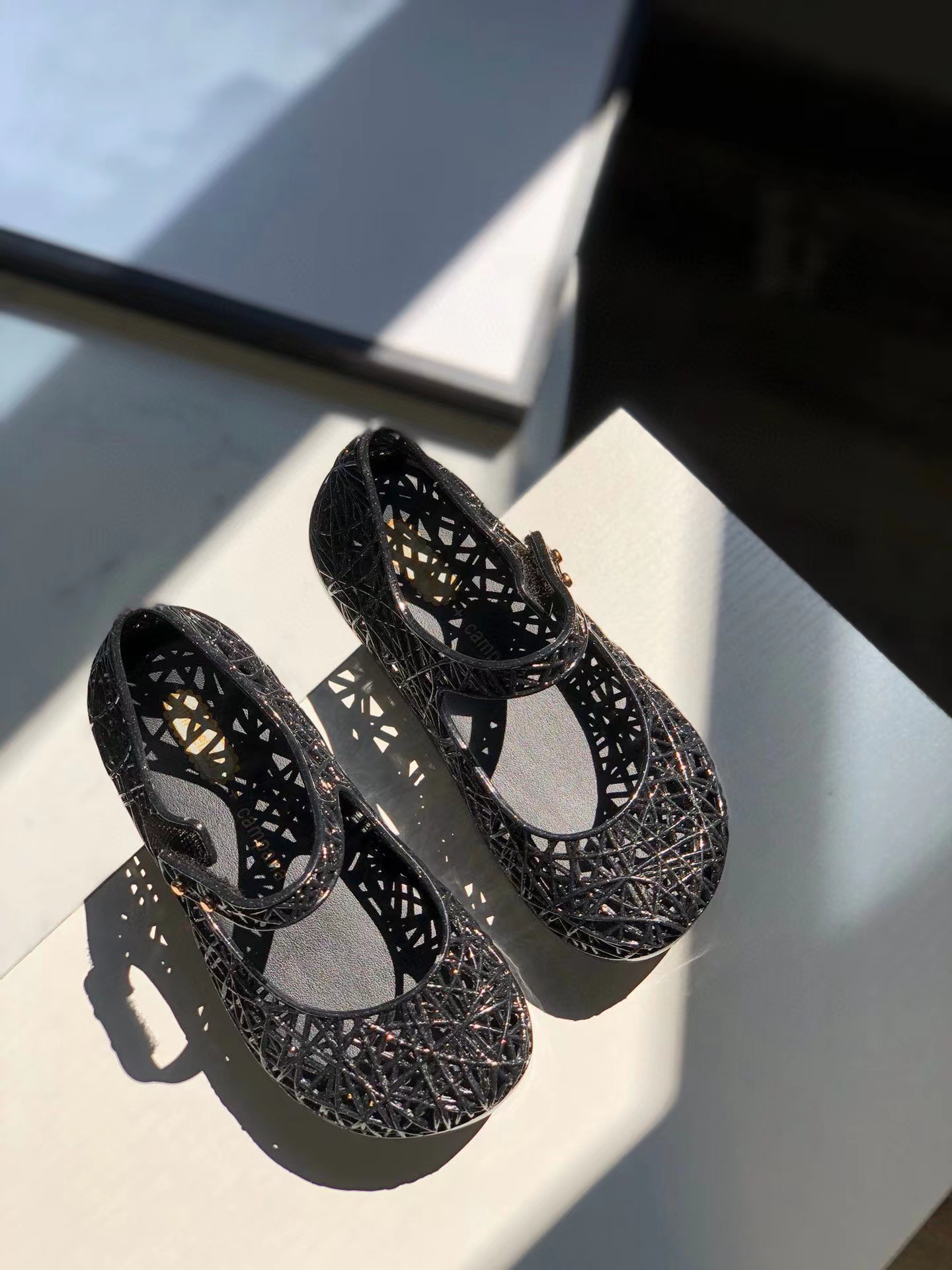 Scarpe da principessa Melissa brasiliane Sandali da ragazza in gelatina con fondo morbido e profumato, fiocco per bambini, nido d'uccello, estivi_voghion.com