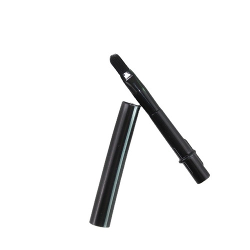 Portable lip brush mini lipstick brush with cover makeup soft bristles to outline lip shape beginner small makeup brush lip pencil