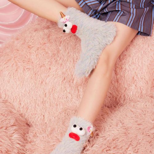 Ugly, funny, cute emoticons, autumn and winter coral velvet floor socks, thickened warm cartoon mid-calf socks, sleep socks