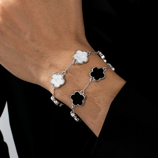 �羳�r�б������~�������Ƕ�ڰׁ���������i朷��b���С�Ʒ