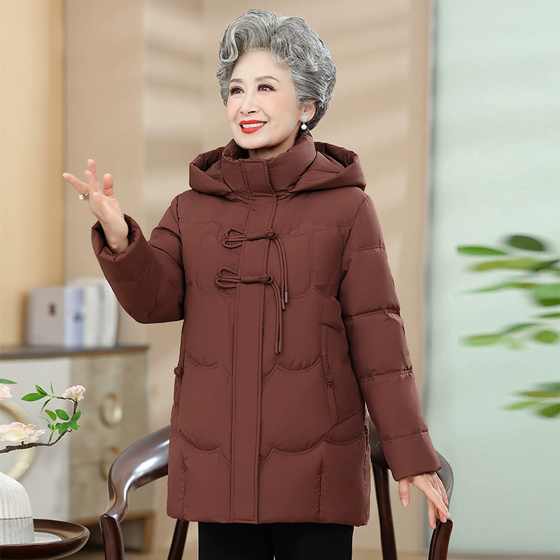 Бабушка зимний толстый пуховик для защиты от холода пожилая одежда 60 лет 70 среднего и пожилого возраста женская мама с капюшоном