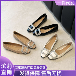 �I��͸���ЬŮ���۴ָ��\�ښ��|���^��ɫ�и���Ƥƽ��ưЬ�ָ���