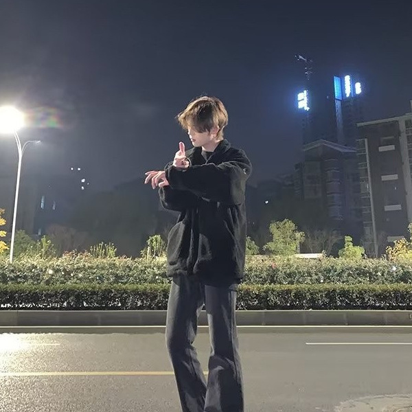 2024 Spring and Autumn Trendy Brand Retro Blue Harlan Jeans Pantalones casuales de pierna ancha pequeños y cónicos sueltos de todo fósforo para hombres