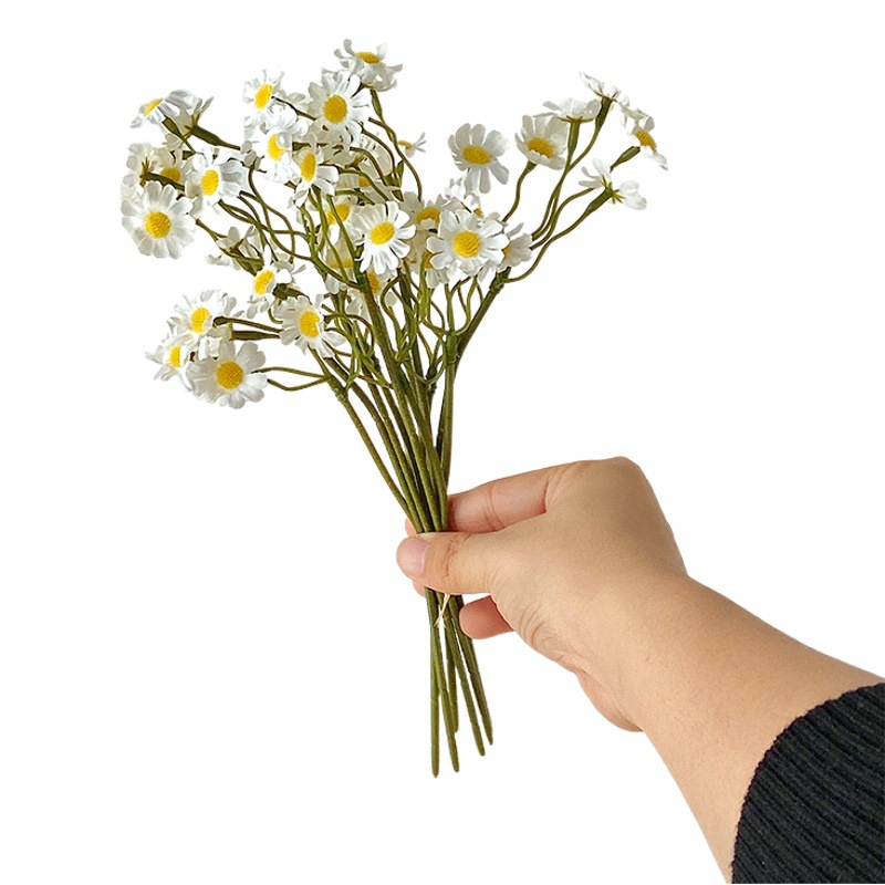 INS manojo de manzanilla Margarita flor artificial sala de estar decoración mesa de comedor flor ramo decorativo accesorios de fotografía