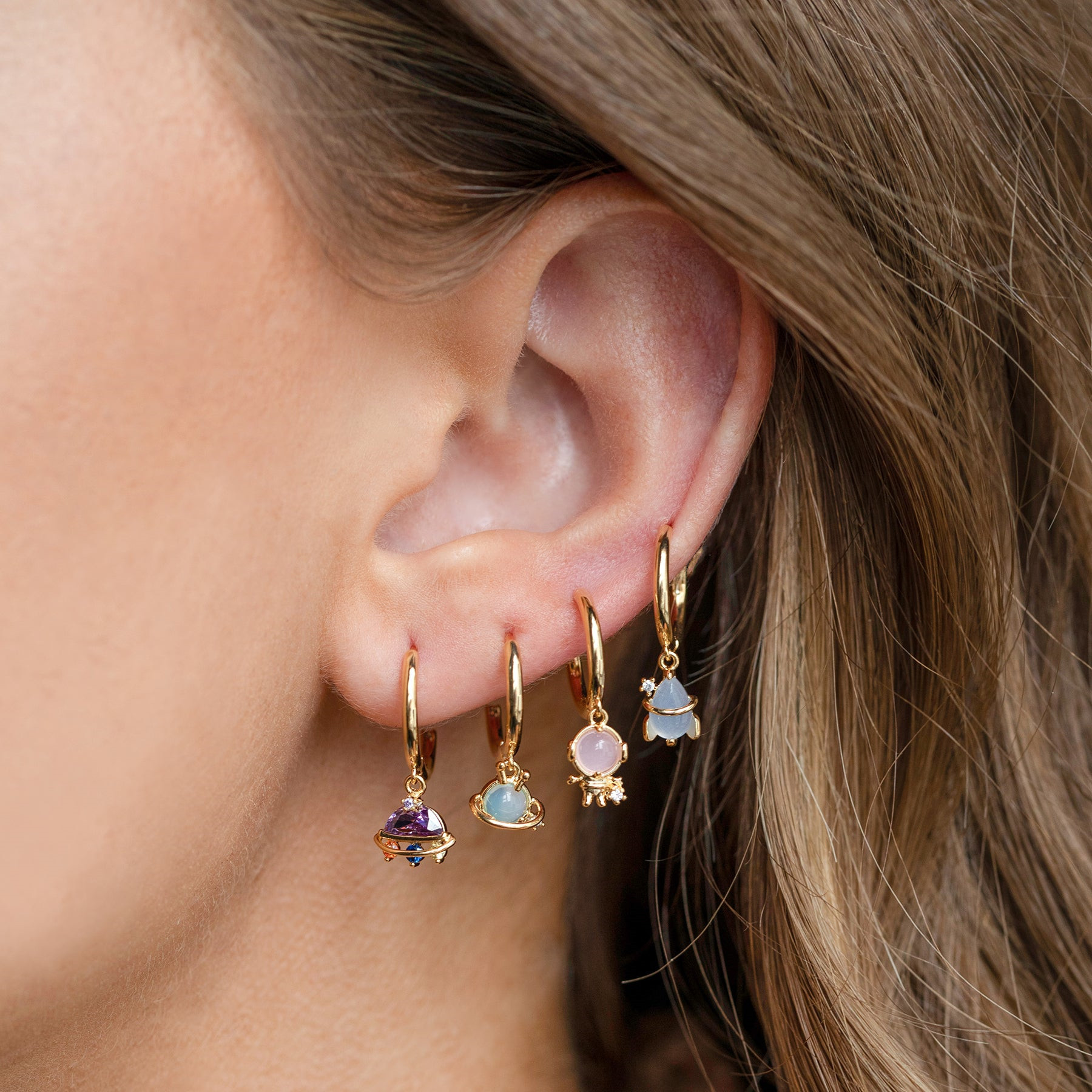 Sweet Geometric Brass Earrings Plating Artificial Gemstones Copper Earrings display picture 3