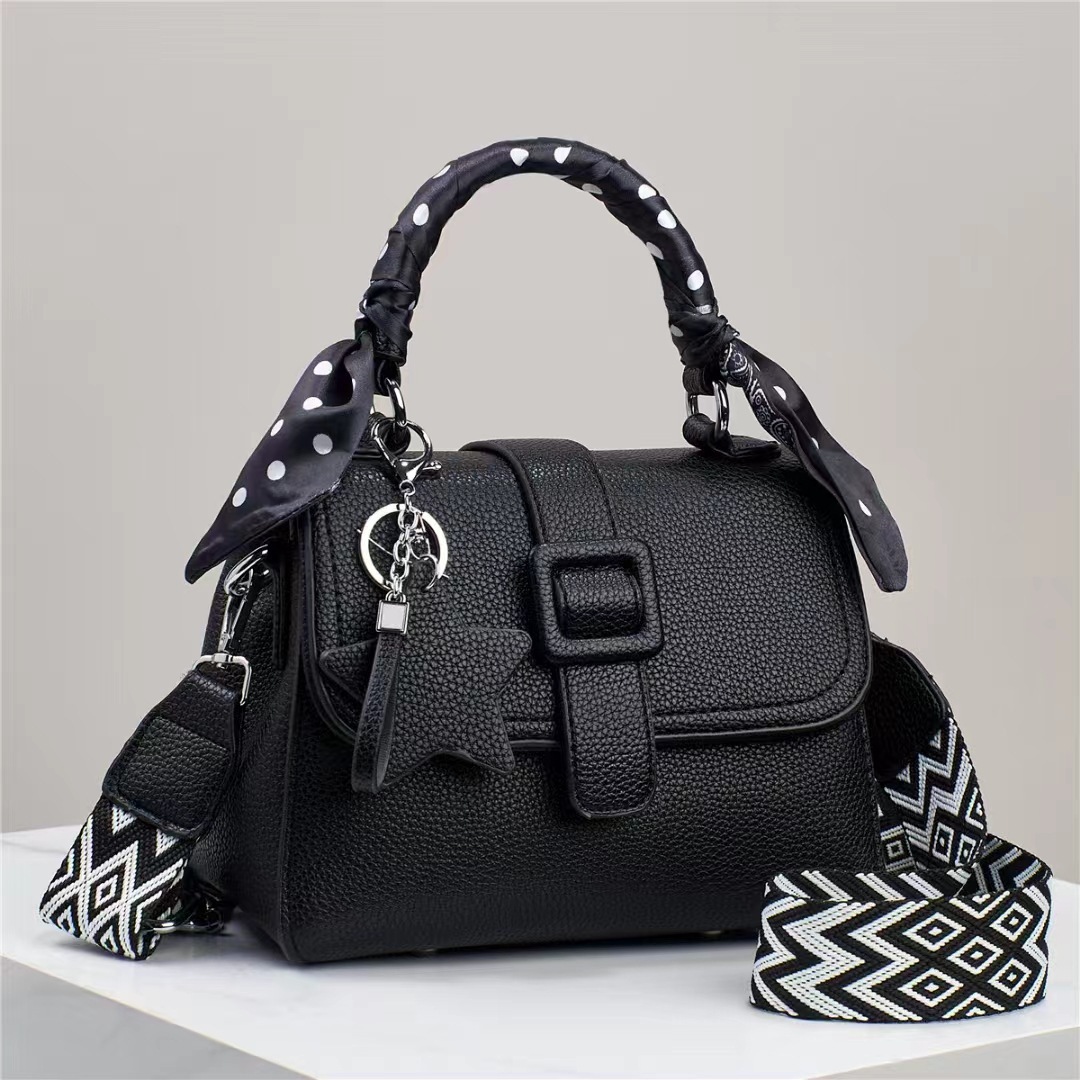 Bolso crossover femenino 2024 nuevo bolso de mensajero de un solo hombro de moda verano textura todo-fósforo ligero bolso cuadrado pequeño bags