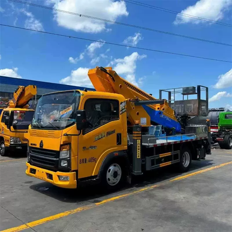 重汽豪沃33米高空作业车 7节伸缩板配1.8米吊篮 360度全回转