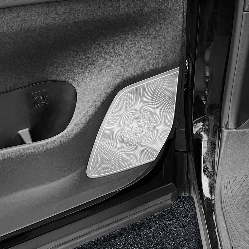 Suitable for 23 Toyota ALPHARD/VELLFIRE40 series stainless steel front door horn cover for medium and low accessories