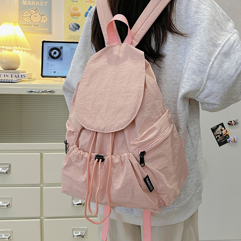 New South Korea Niche Lightweight Nylon Fabric Backpack Girls Casual Fashion Drawstring Travel Large Capacity Backpack