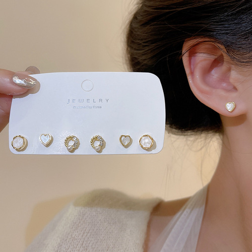 Korean Version Six-Piece Geometric Earrings with a Sense of Elegance, Fashionable and Stylish, Influencer Student Minimalist Earrings, Personalized Set of Ear Decorations