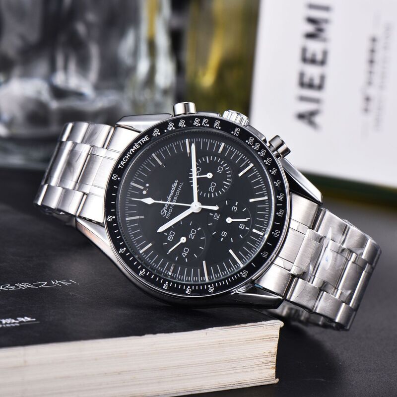 New Hot-Selling European-Style Snoopy Men's Multi-Function Quartz Watch, Couple's Fashion Wristwatch in Stock New Hot-Selling European-Style Snoopy Men's Multi-Function Quartz Watch, Couple's Fashion Wristwatch in Stock