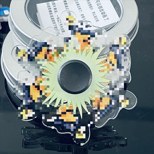 The effect shooting shows the fidget spinner turning into running Naruto and Sasuke, the dynamic top fingertip spinner manufacturer