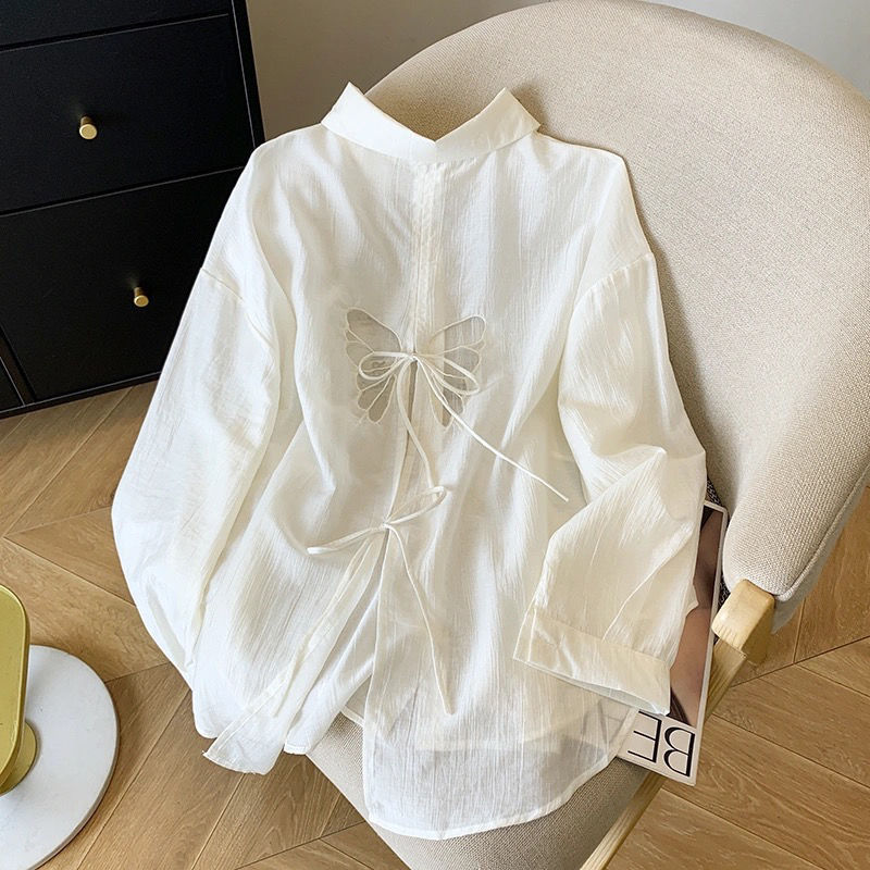 蓝色蝴蝶镂空系带防晒衬衫外套女夏2025新款宽松衬衣薄款外搭上衣|undefined