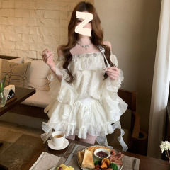 フレンチピュアディアマンテレースフリル不規則トップ女性の夏の新しいデザイン刺繍スカート 2 点セット
