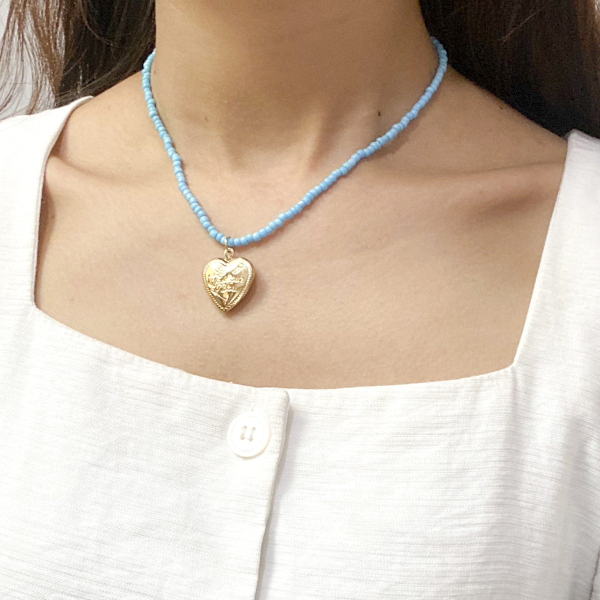 Wholesale Jewelry Color Beaded Heart-shaped Pendant Necklace Nihaojewelry display picture 11