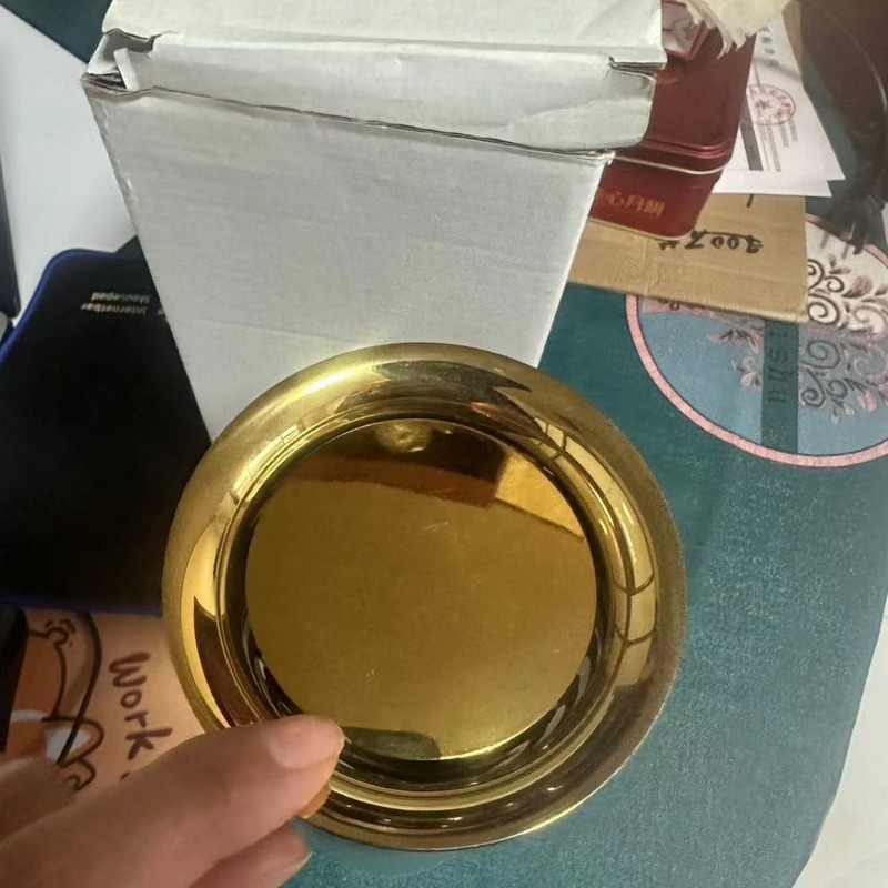 メーカーは金色の蓋を卸売りして、手で1000ミリリットルの水筒の高ホウ素シリコンガラスの水筒を作って厚くした|undefined