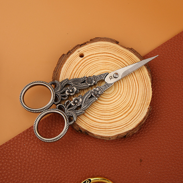 Elite retro scissors