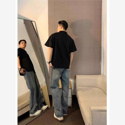 Red Maple Leaf Polo Shirt for Men, Stylish and Cool, Short Sleeve Summer T-Shirt with Collar, Pale Red, Trendy Brand