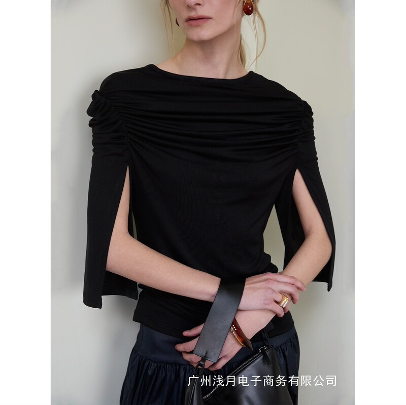 Sip Clas Black Round Neck T-Shirt for Women with Shoulder Pleats, Waist-Cinching, Slimming Effect, Half-Sleeve Wool Knit Top