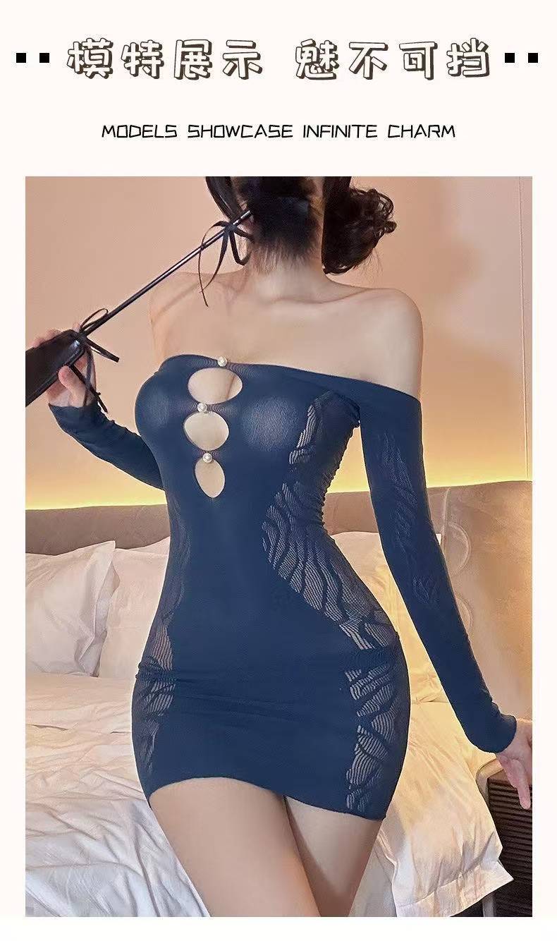 Red Mesh Slim-Fit Dress with Hollow-Out Details and Open Crotch Design, One Size — detail image 10