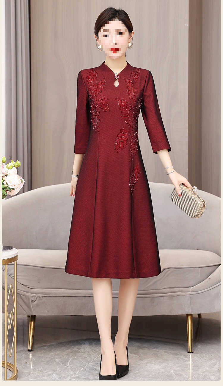Red With An Elegant And Sophisticated Feel, Suitable For Mother Of The Bride At A Banquet, Autumn Style Wedding Dress,_ecoleips.com