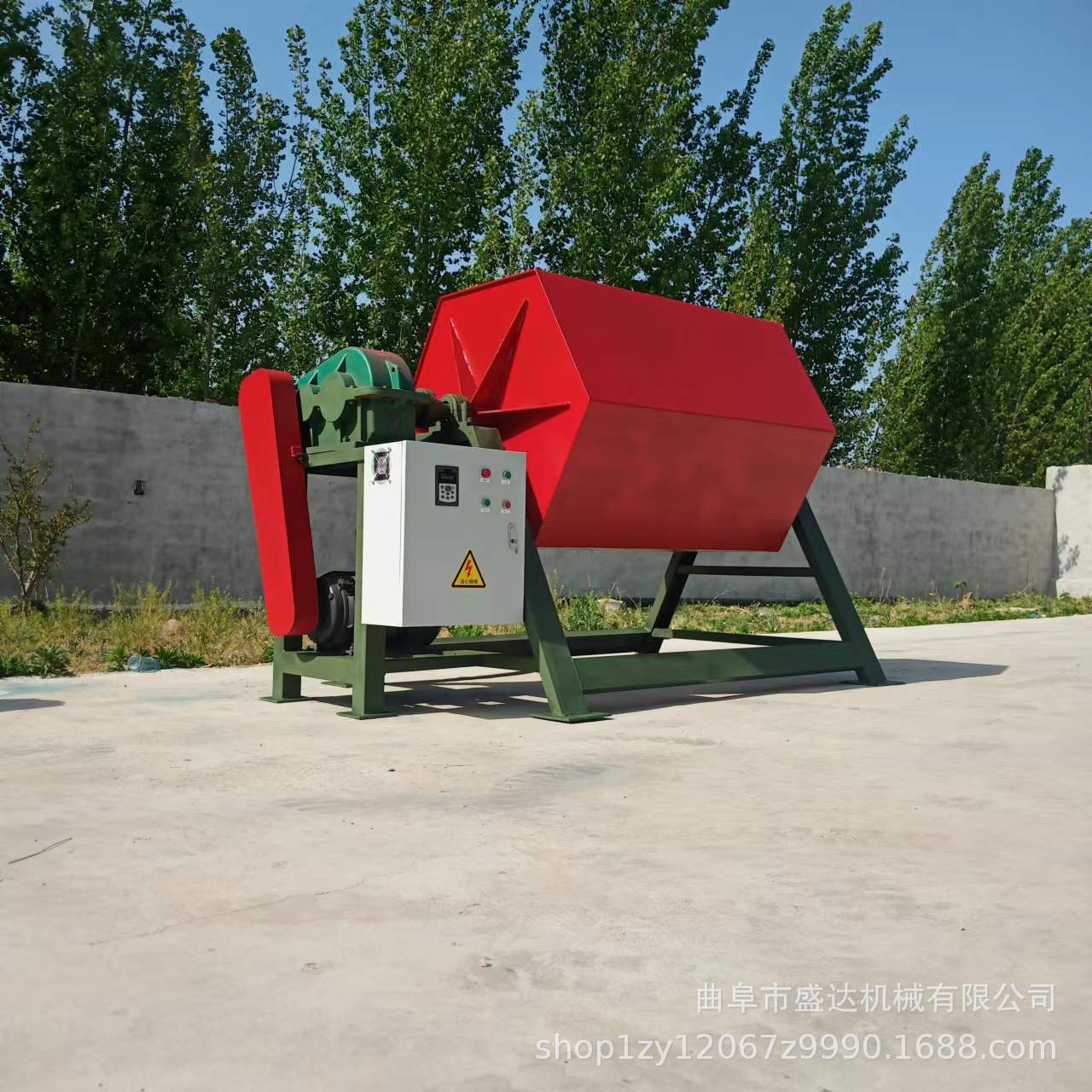 大中型六角滚筒批量处理滚筒抛光机石材打磨棱角研磨机除锈机