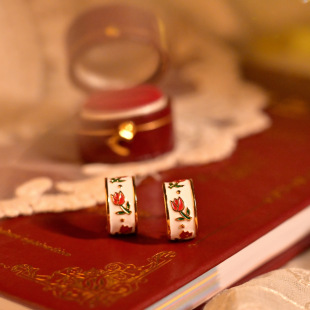 ��ʽ�͹Ŷ�ᔕr�Ьm���������㻨����ŮС���OӋ�߼��аٴ���h