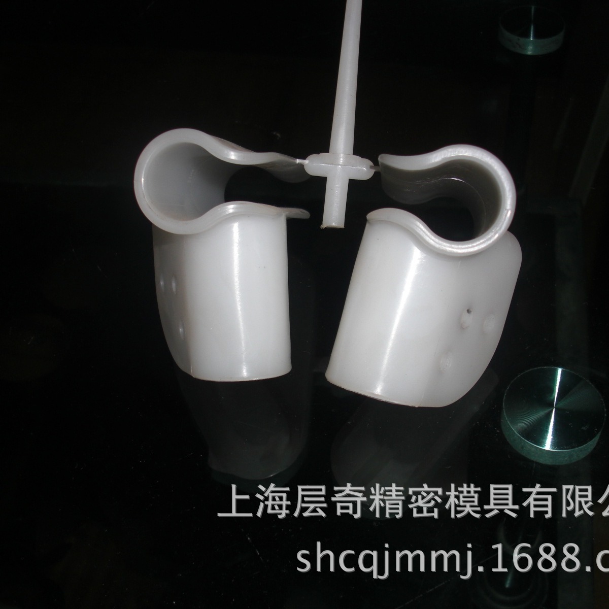 提供童车塑料产品成型加工 儿童推车模具加工 抛光皮纹 喷漆印刷