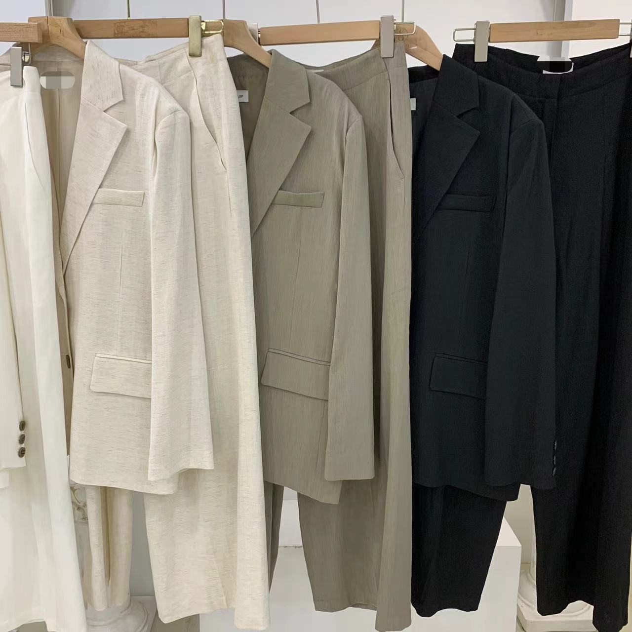 2025年新作スーツセット レディース 春先秋向け ゆったりカジュアルスーツ