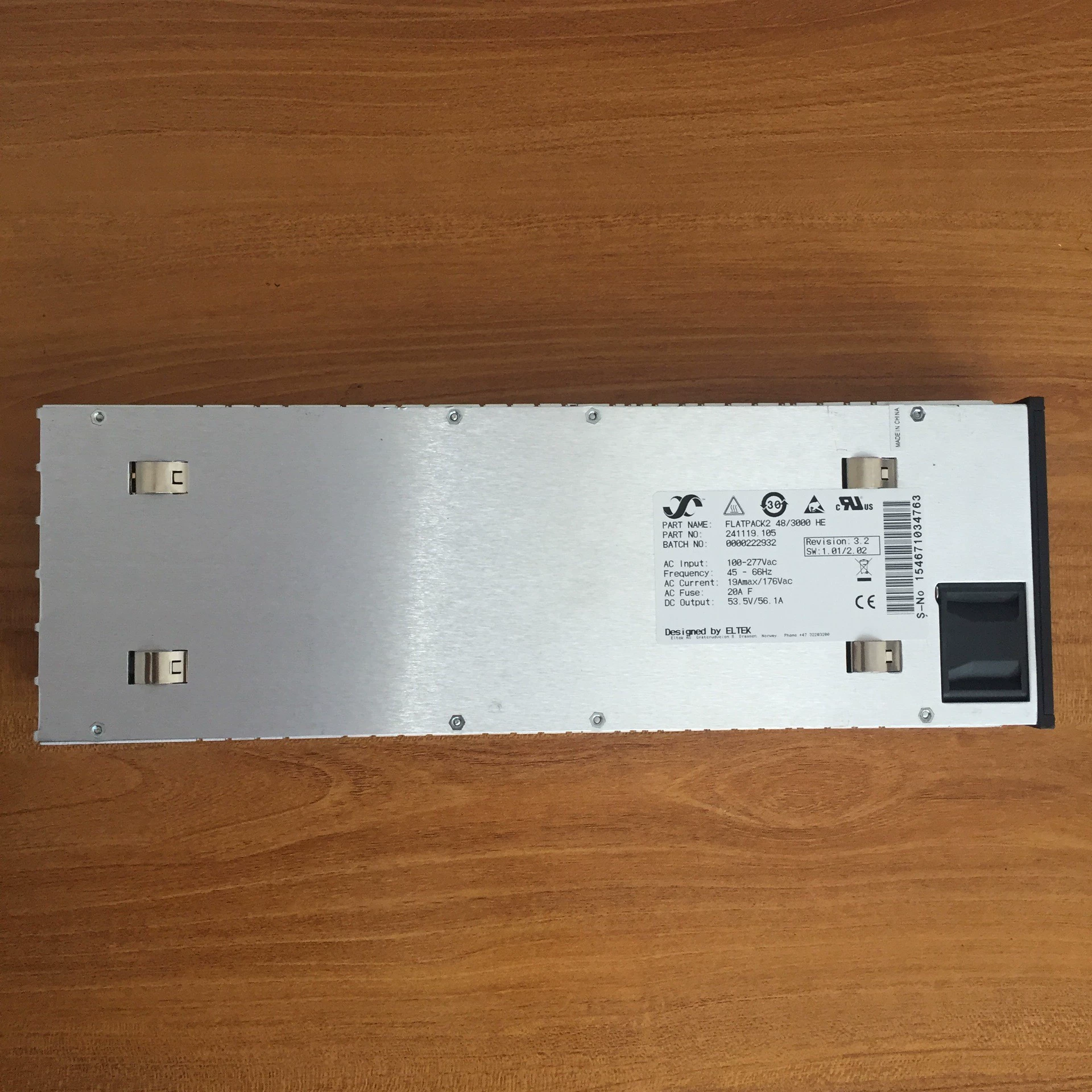 ELTEK Yida модуль 241119.105Flatpack2 48/3000 HE выпрямительный источник питания