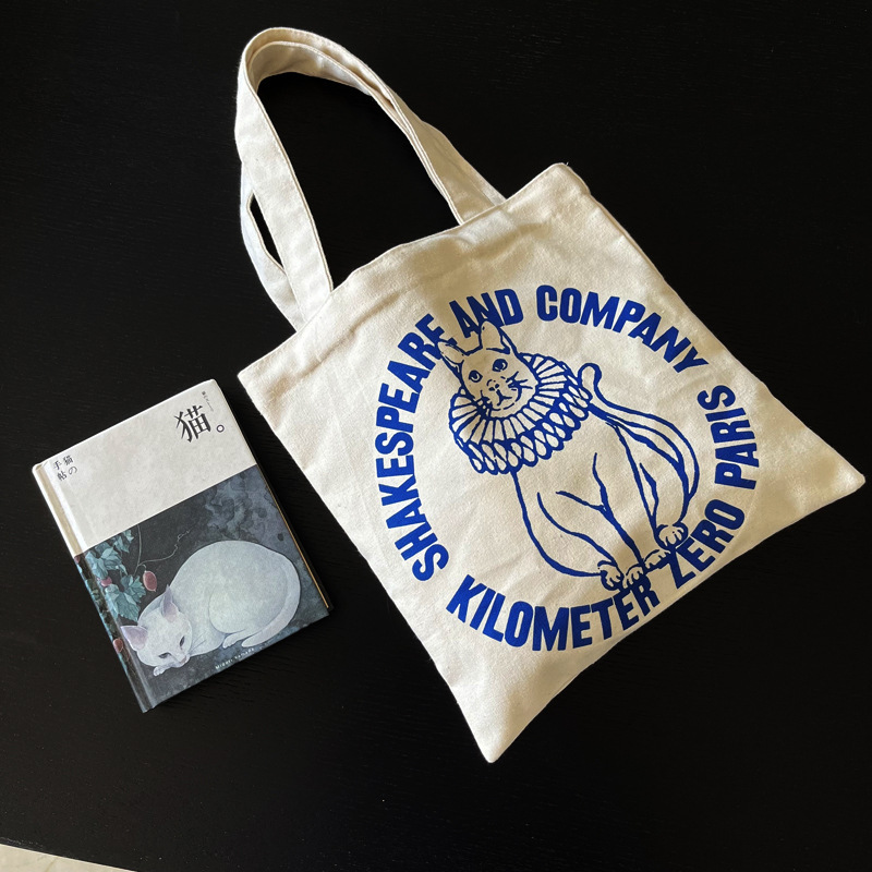 Hand-painted cat pattern mini handbag canvas eco-friendly bag handbag around Shakespeare bookstore in France Hand-painted cat pattern mini handbag canvas eco-friendly bag handbag around Shakespeare bookstore in France