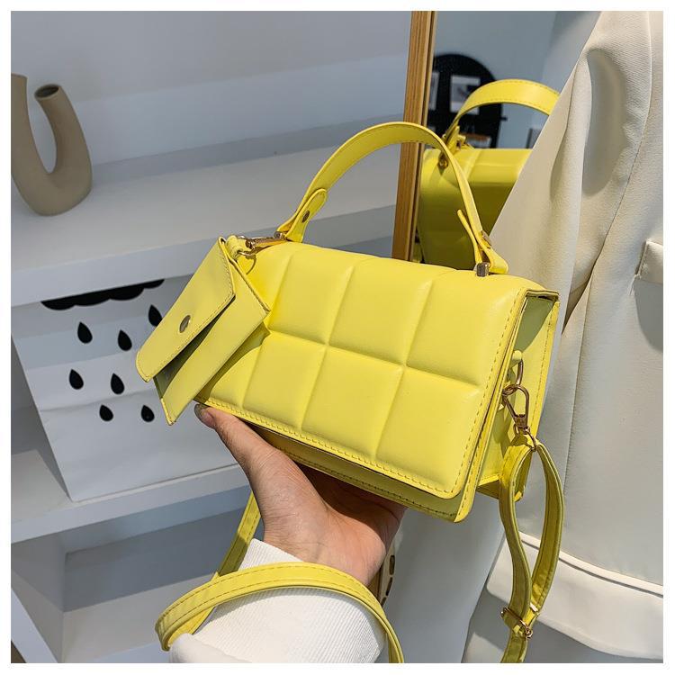 Women's Medium Pu Leather Solid Color Streetwear Square Magnetic Buckle Handbag display picture 3