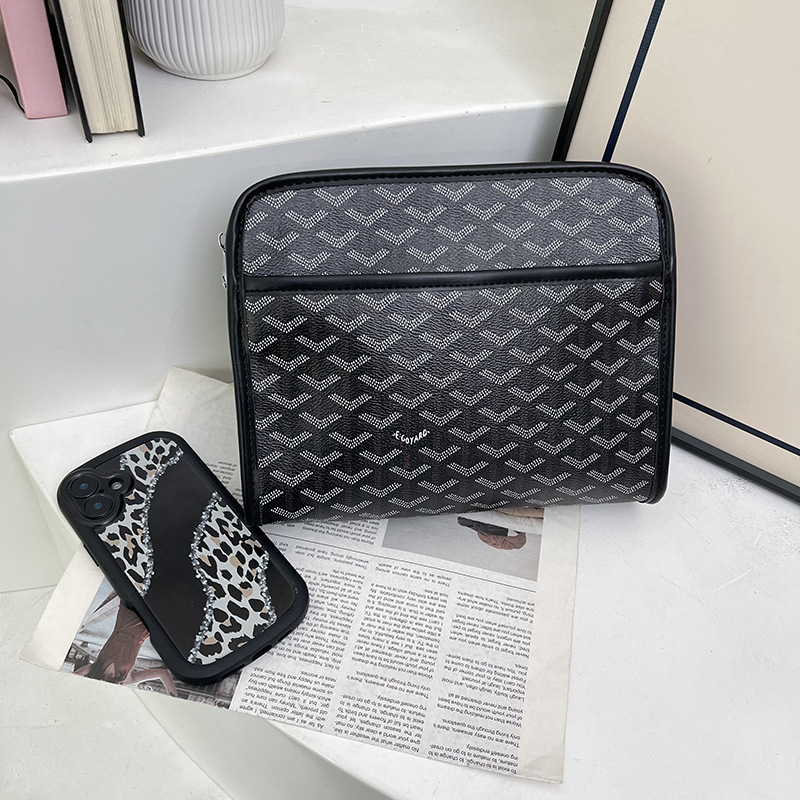 Goyard Lychee Pattern High-End Large-Capacity Portable Toiletry Bag for Men and Women, Fashionable Versatile Clutch Bag, Underarm Bag Goyard Lychee Pattern High-End Large-Capacity Portable Toiletry Bag for Men and Women, Fashionable Versatile Clutch Bag, Underarm Bag