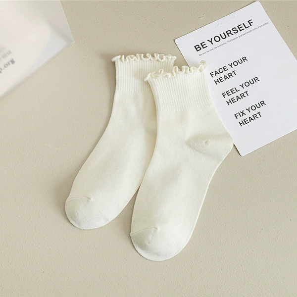 [Short wooden ear combed cotton] milk white.