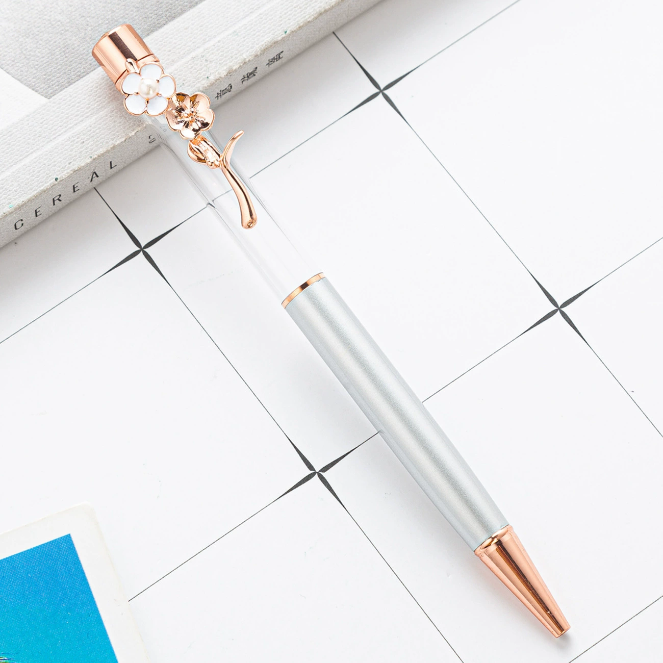 Creative metal ballpoint pen, handmade, four-leaf clover, creative gift