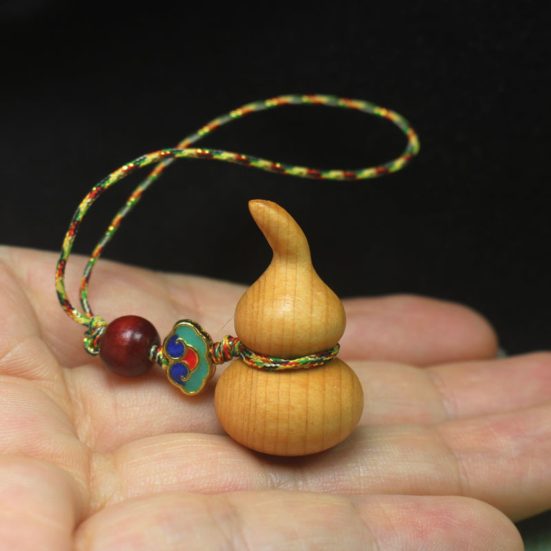 Cypress Small Gourd Fulu Pendant Pendant for Men and Women Wooden Mobile Phone Chain Bag Pendant Simple Gift
