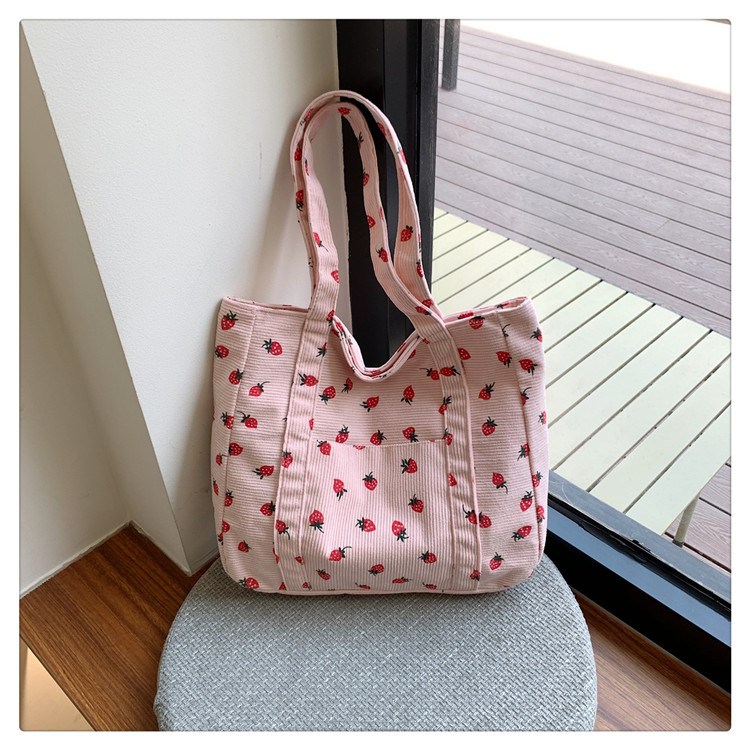 Women's Large Corduroy Strawberry Streetwear Sewing Thread Square Zipper Handbag display picture 5