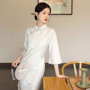 Improved long-sleeved cheongsam New 2023 new Chinese jacquard dress retro Republic of China Lady Style Autumn