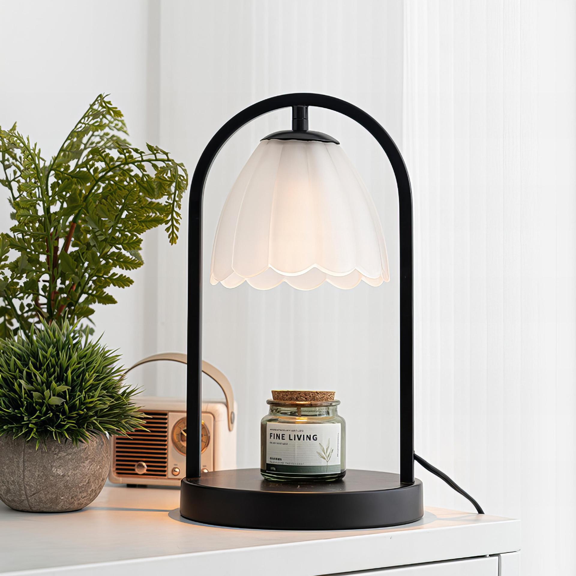 젖빛 꽃 유리 블랙 더블로드 금속 녹는 왁스 램프