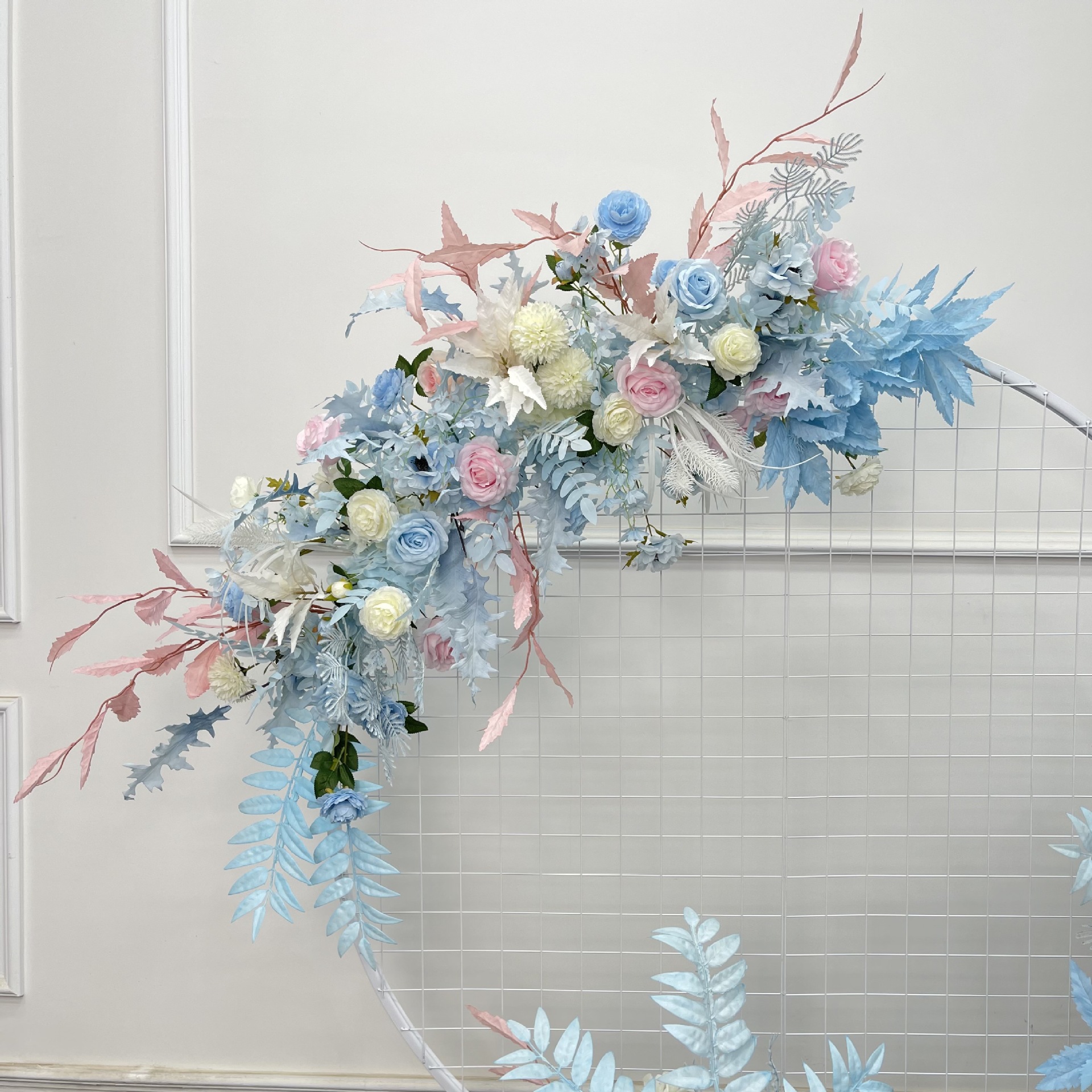 El comercio exterior de la boda flor artificial piso de la boda flor de seda apoyos de la flor de eucalipto flor artificial fila accesorios de la boda floral