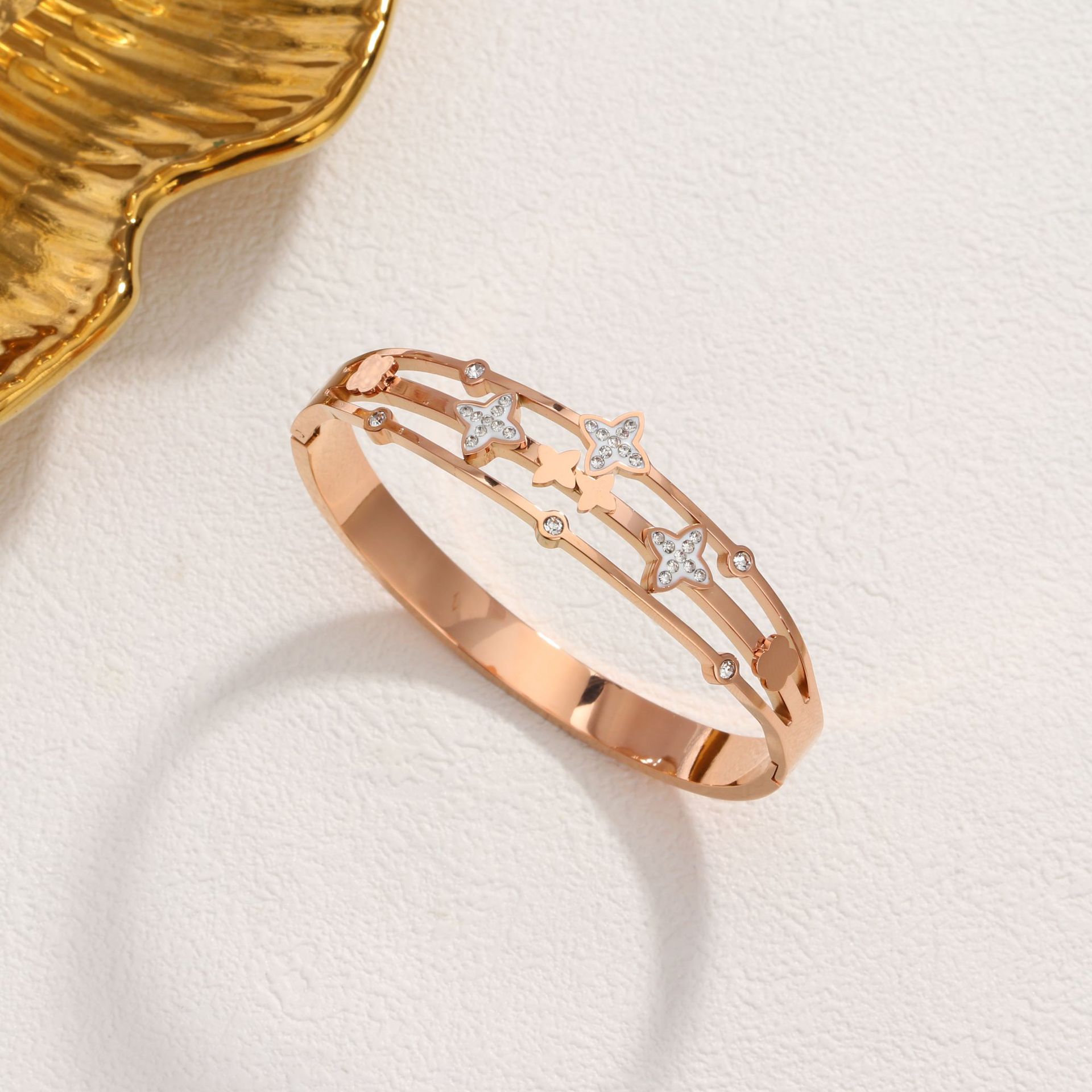 33 포인티드 플라워 팔찌 로즈 골드