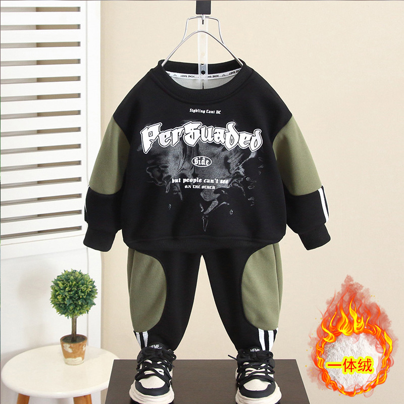 6549 traje de suéter para niños ropa de otoño e invierno estilo occidental para niños versión coreana más engrosamiento de terciopelo 2025 nueva ropa de bebé para hombres