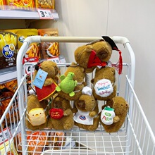 新款4寸卡皮巴拉毛绒玩具挂件水豚背包钥匙扣挂件女孩儿童礼物批