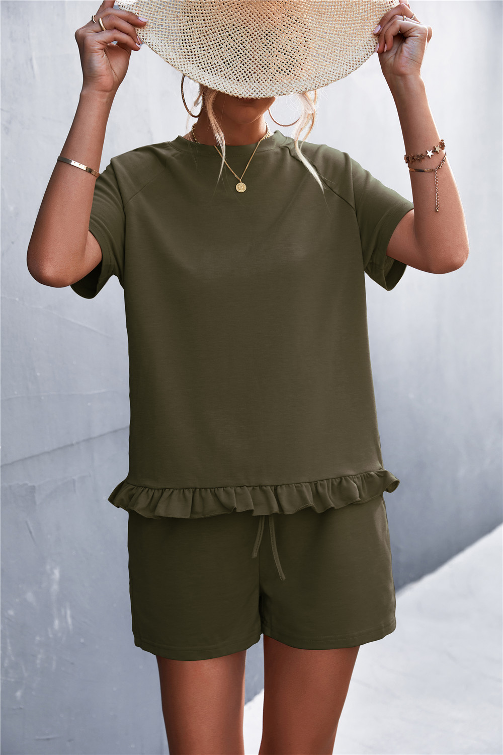 2023 Spring/Summer New Solid Round Neck Ruffled Short Sleeve Shorts Casual Set_voghion.com