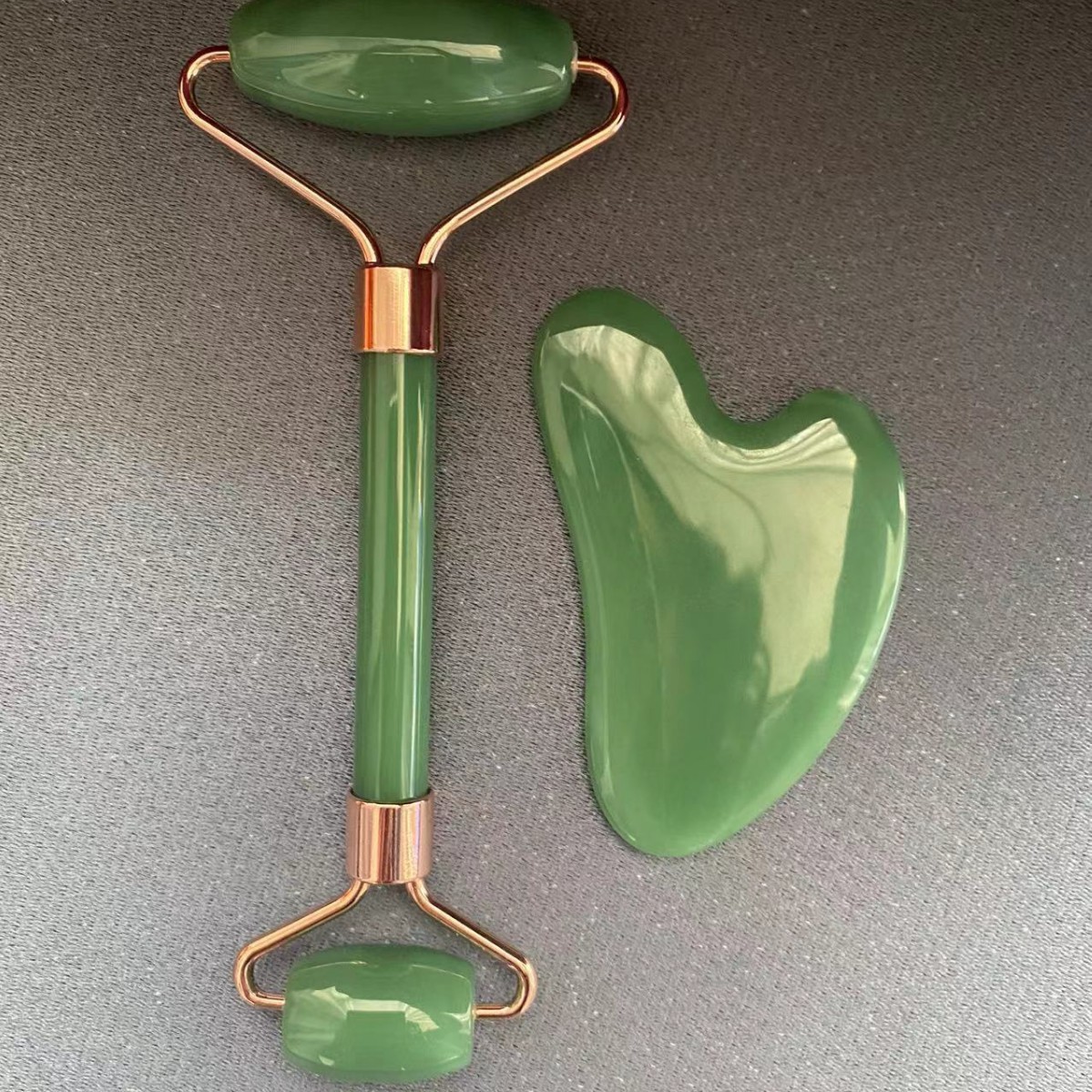 옥 롤러 + 긁는 보드