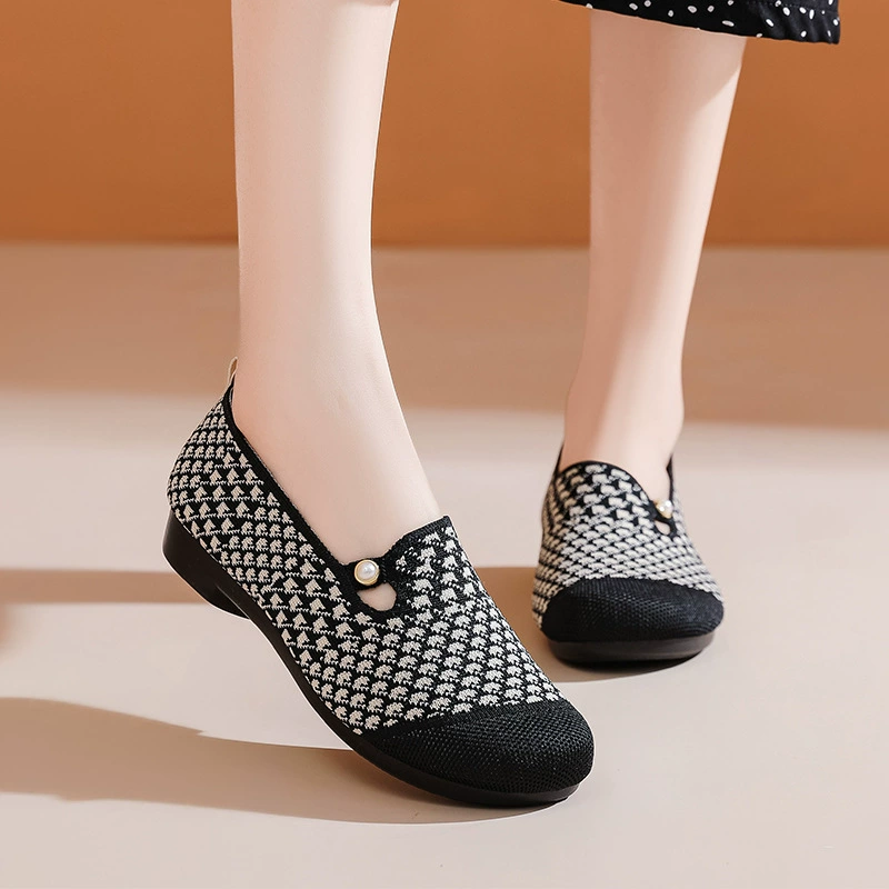 2023 новый стиль старый Пекин летние женские одиночные туфли на плоском каблуке на мягкой подошве повседневные ленивые туфли дышащие светлые материнские туфли