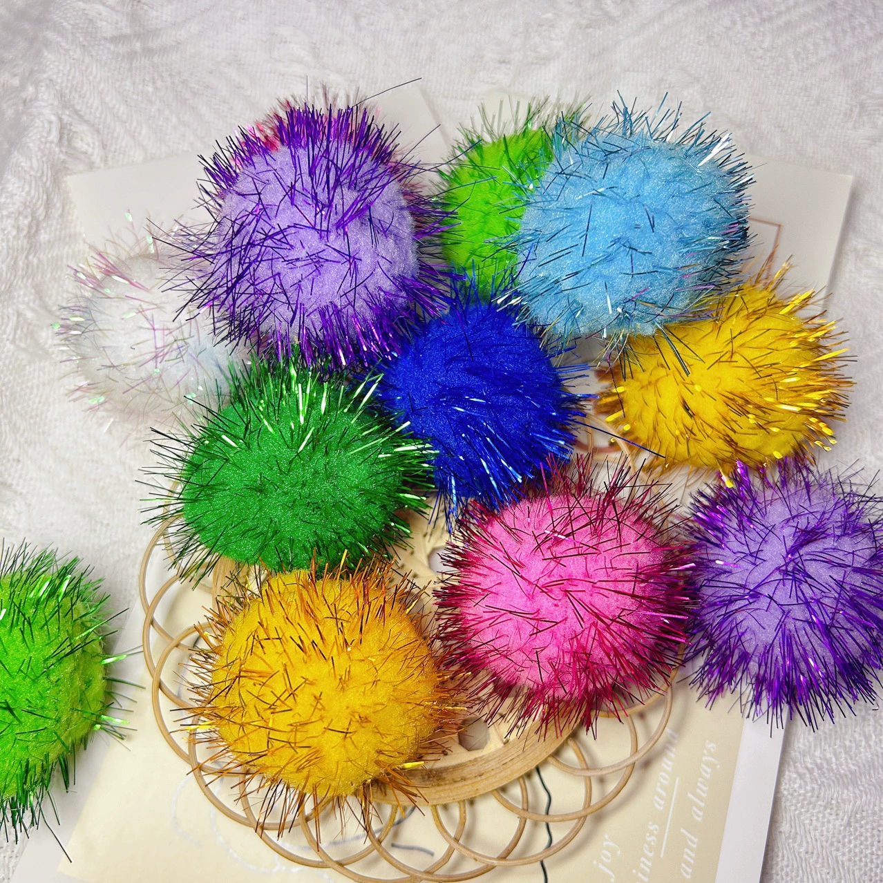 4 см Многоцветный золотой шелковый шарик Волосатый шарик Волосатый шарик Волосатый шарик Волосатый шарик Детская игрушка DIY Аксессуары для одежды оптом